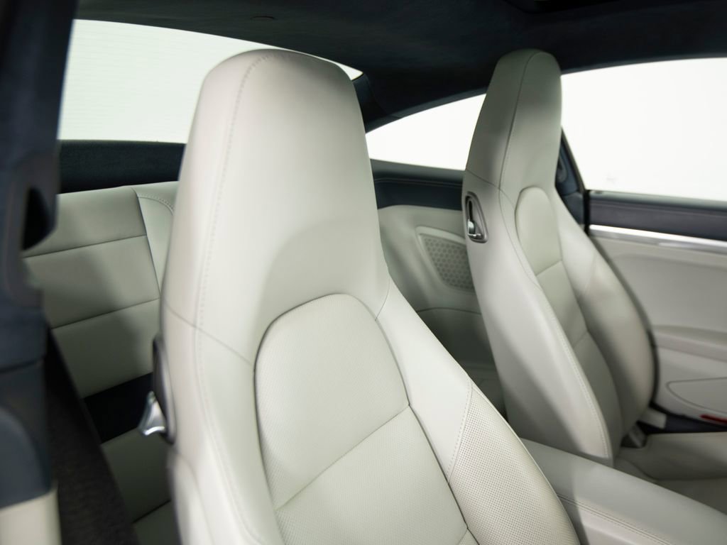 Certified 2017 Porsche 911 Carrera 4S image 36
