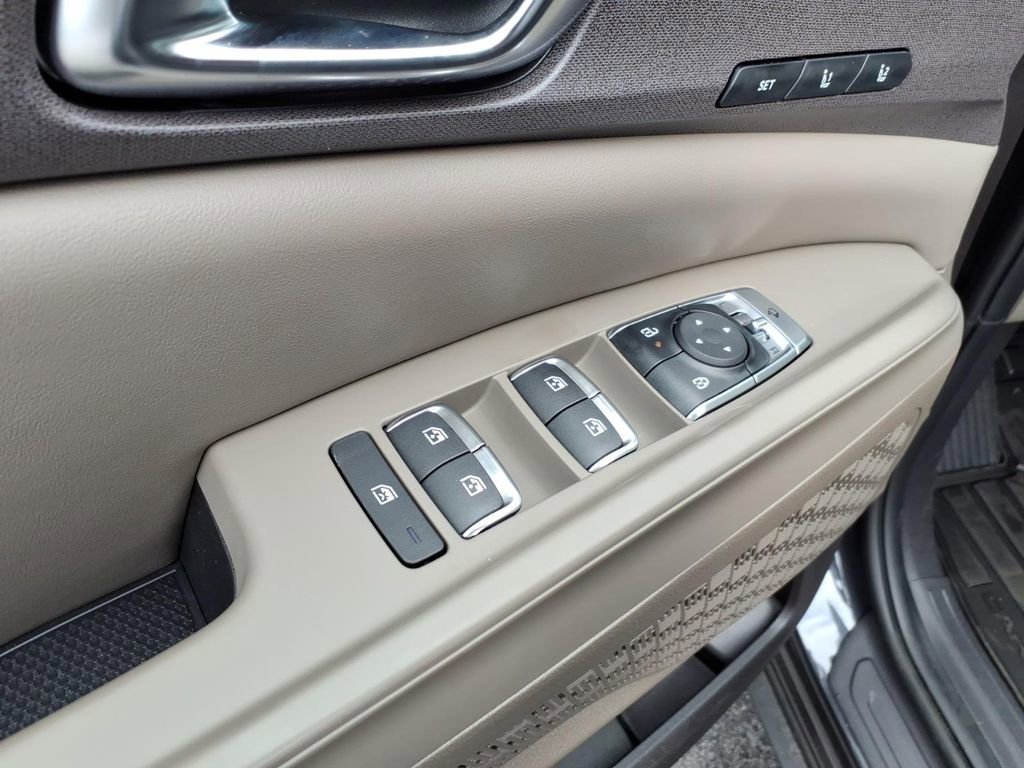 New 2026 Kia Carnival EX image 16