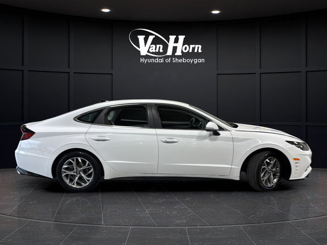Used 2023 Hyundai Sonata SEL w/ Preferred Accessory Package FWD image 10