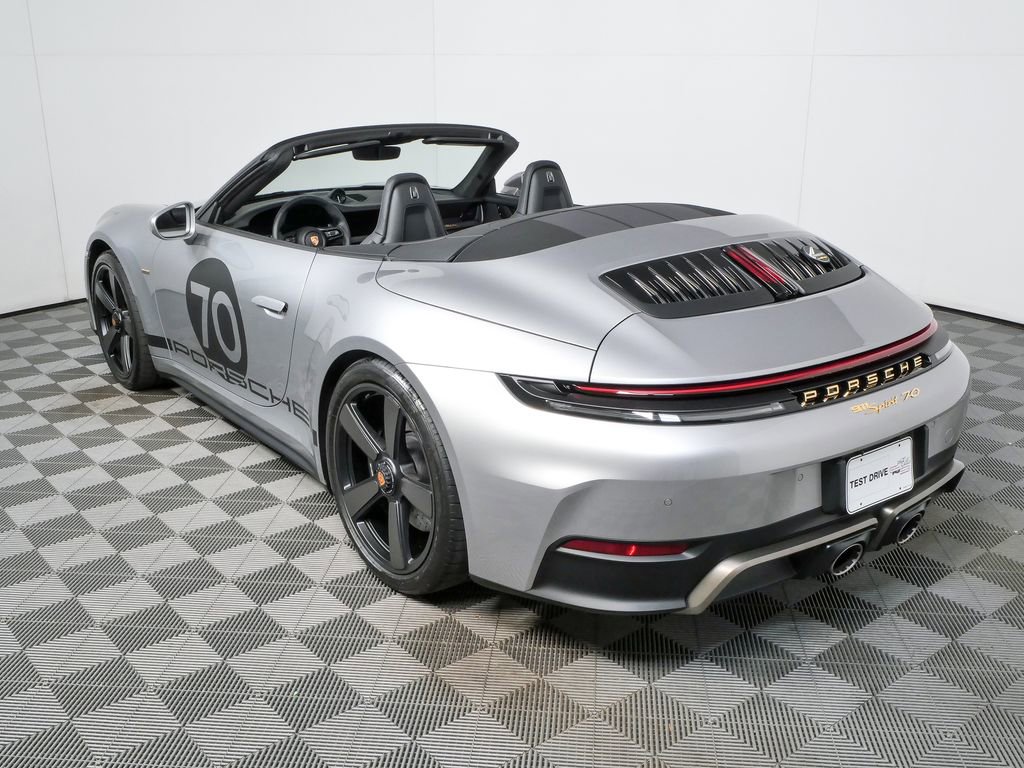 Certified 2026 Porsche 911 Carrera GTS RWD image 29