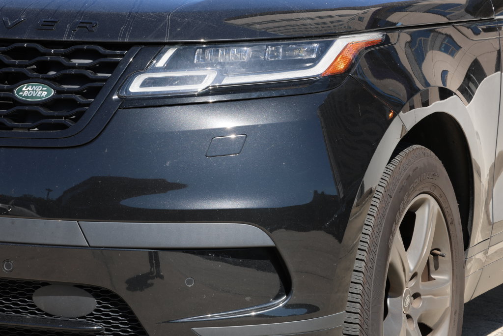 Used 2022 Land Rover Range Rover Velar S AWD/4WD image 5