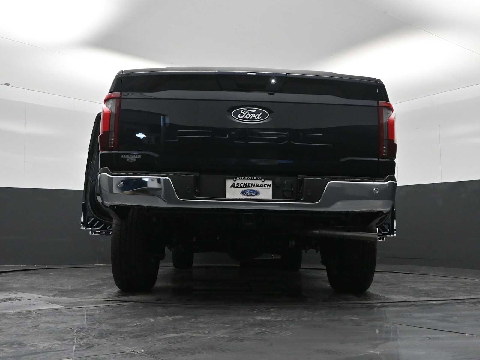 New 2026 Ford F150 Lariat w/ Equipment Group 502A High image 38