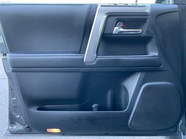 Used 2020 Toyota 4Runner SR5 image 9