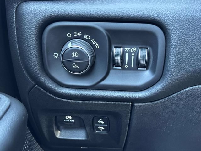 New 2026 RAM 1500 Big Horn AWD/4WD image 17