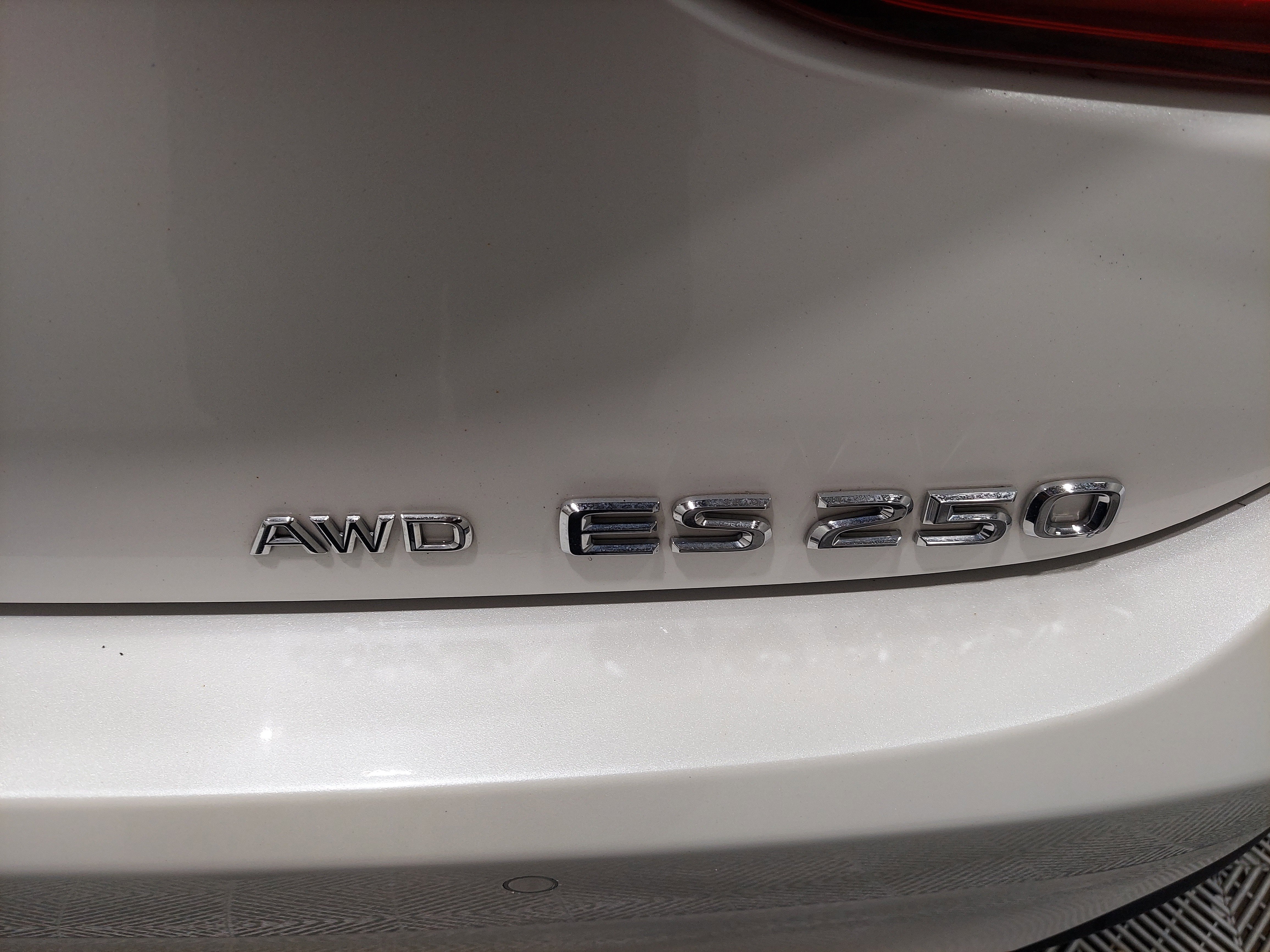 Used 2021 Lexus ES 250 AWD/4WD image 6