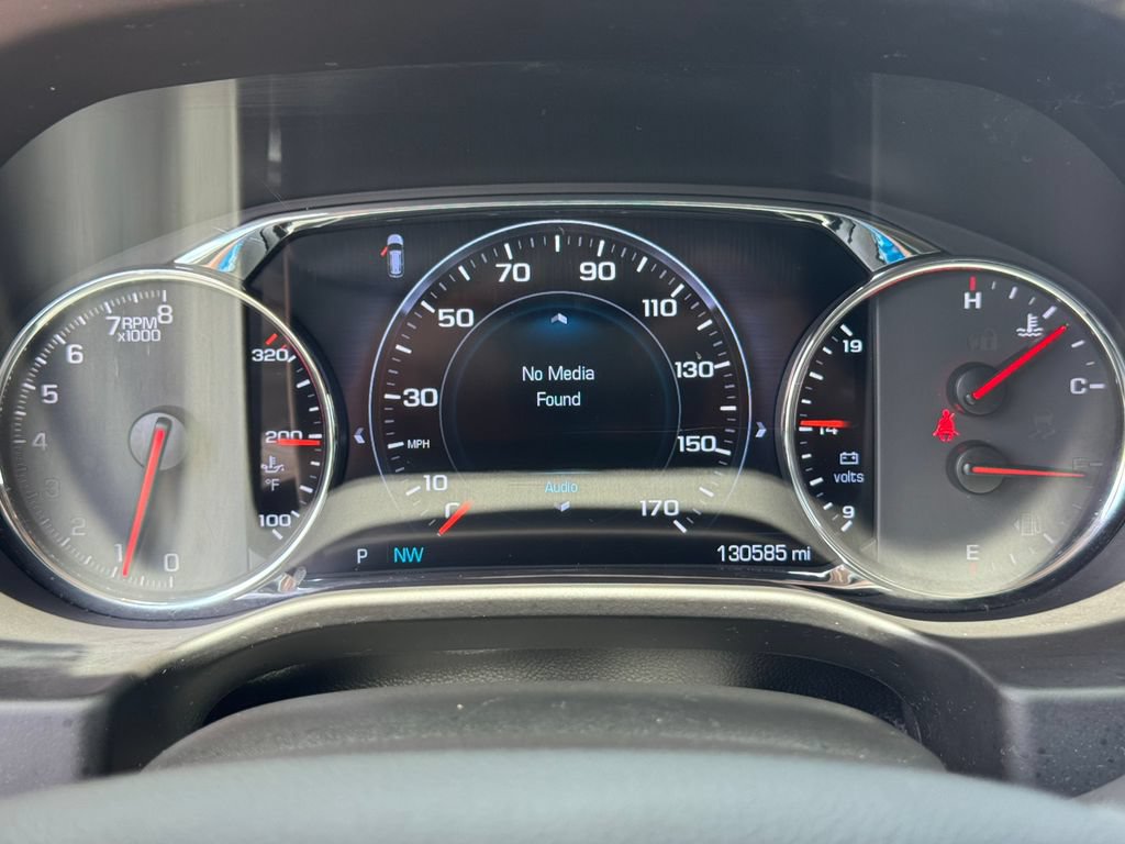 Used 2017 GMC Acadia Denali w/ Technology Package AWD/4WD image 28