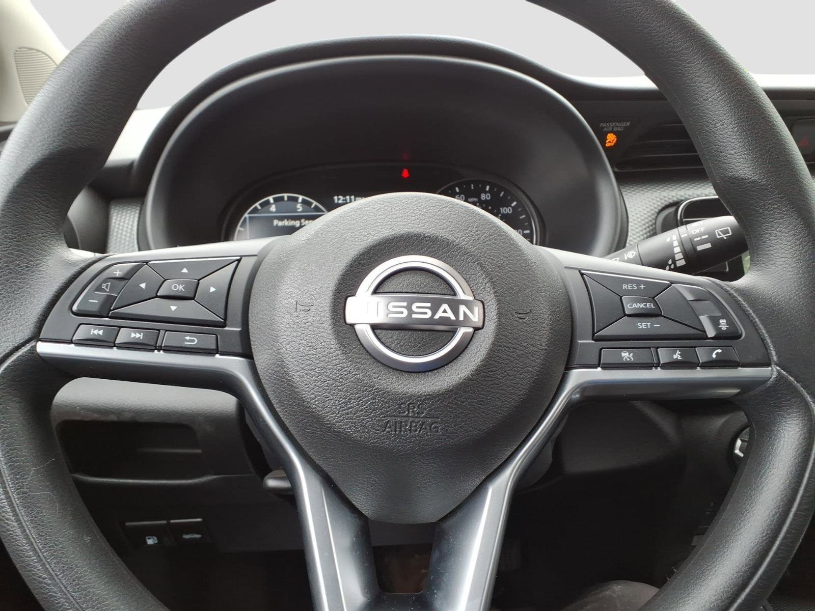 Certified 2023 Nissan Kicks SV image 24