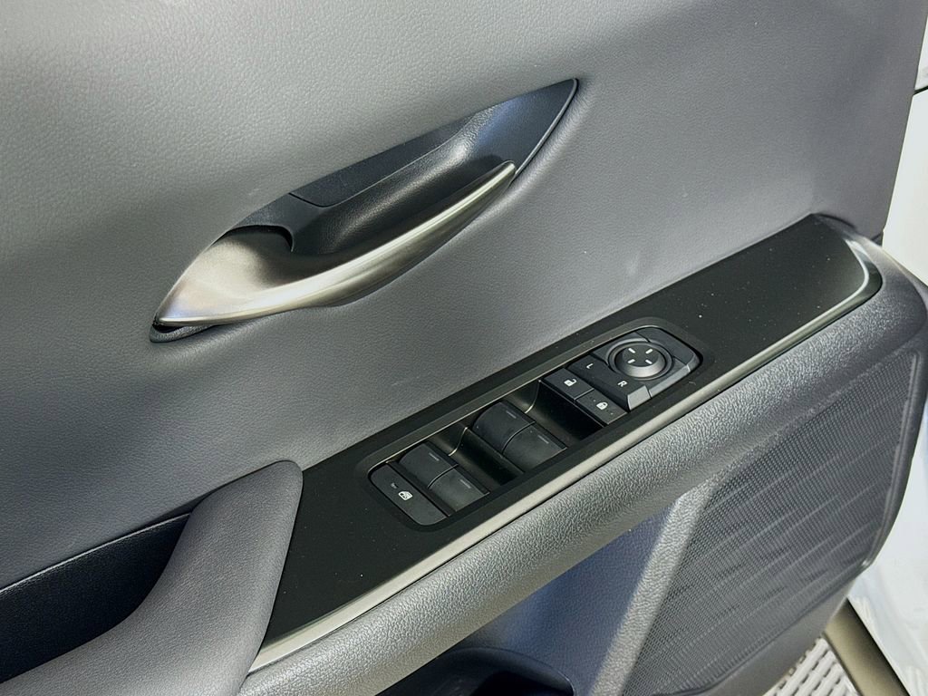 New 2025 Lexus UX 300h FWD image 20