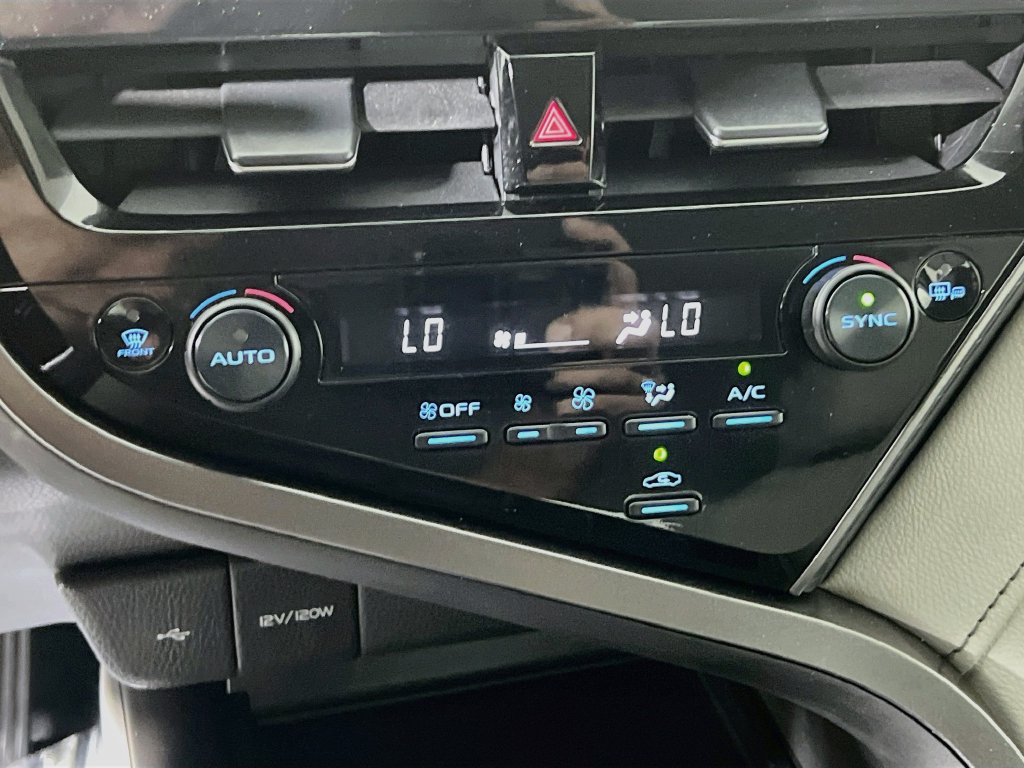Used 2024 Toyota Camry SE FWD image 22