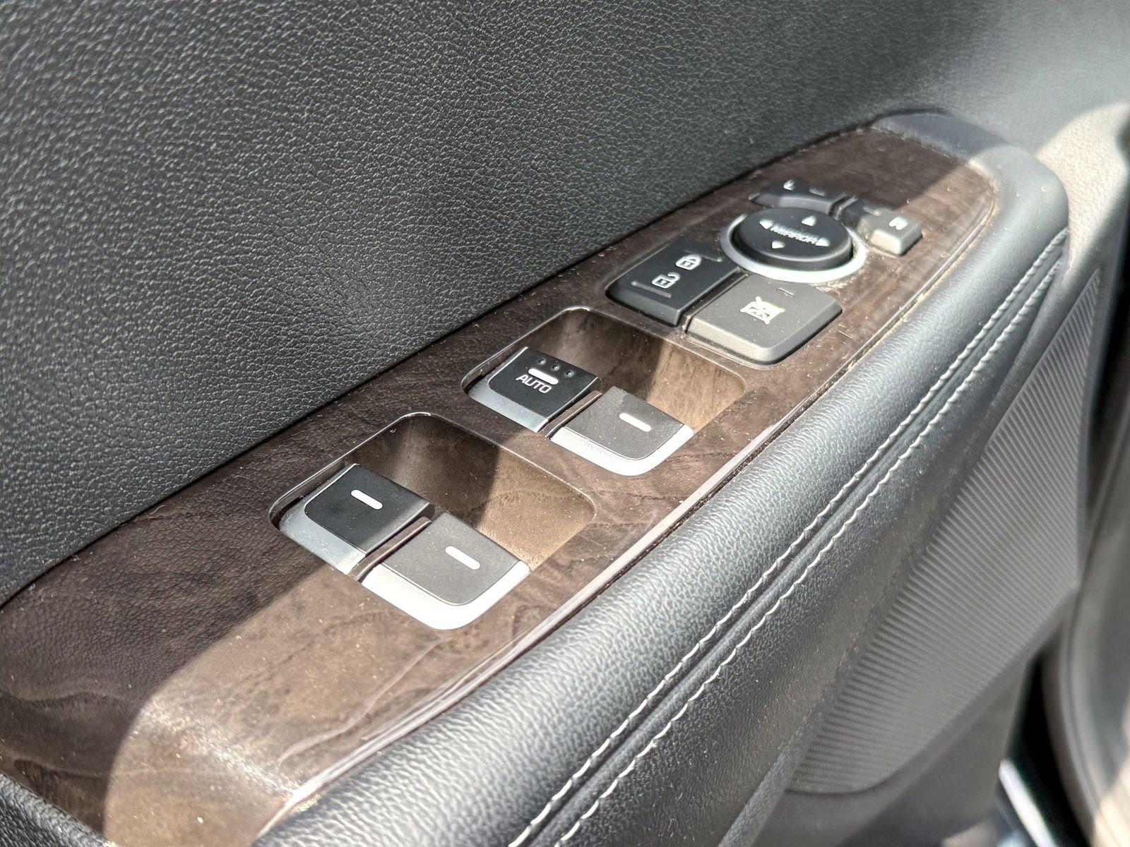 Certified 2017 Kia Sorento EX image 19