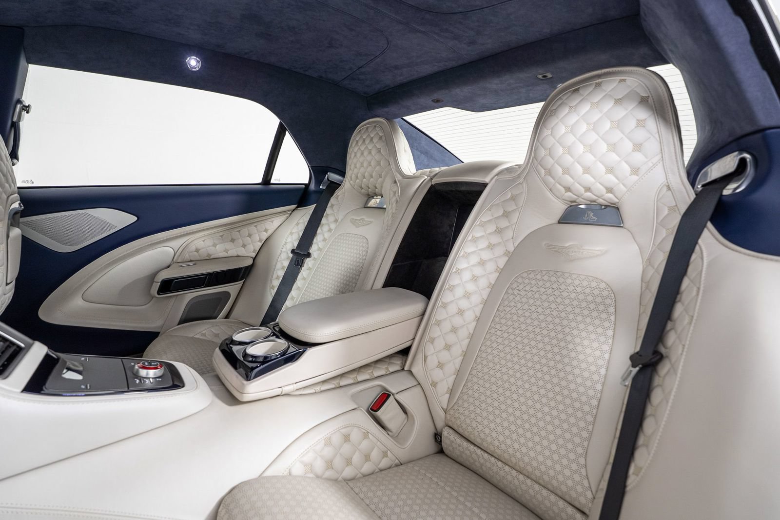 Used 2018 Aston Martin Lagonda RWD image 26