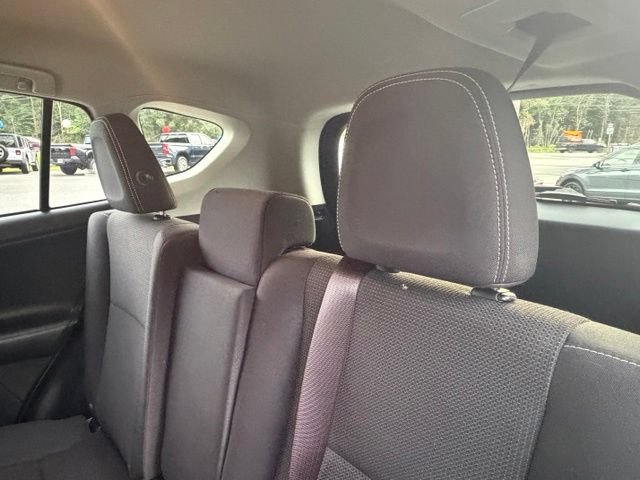 Used 2018 Toyota RAV4 XLE w/ Plus Extra Value Package AWD/4WD image 18