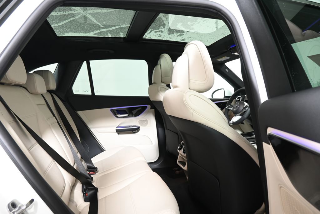 Used 2026 Mercedes-Benz GLC 300 4MATIC image 18