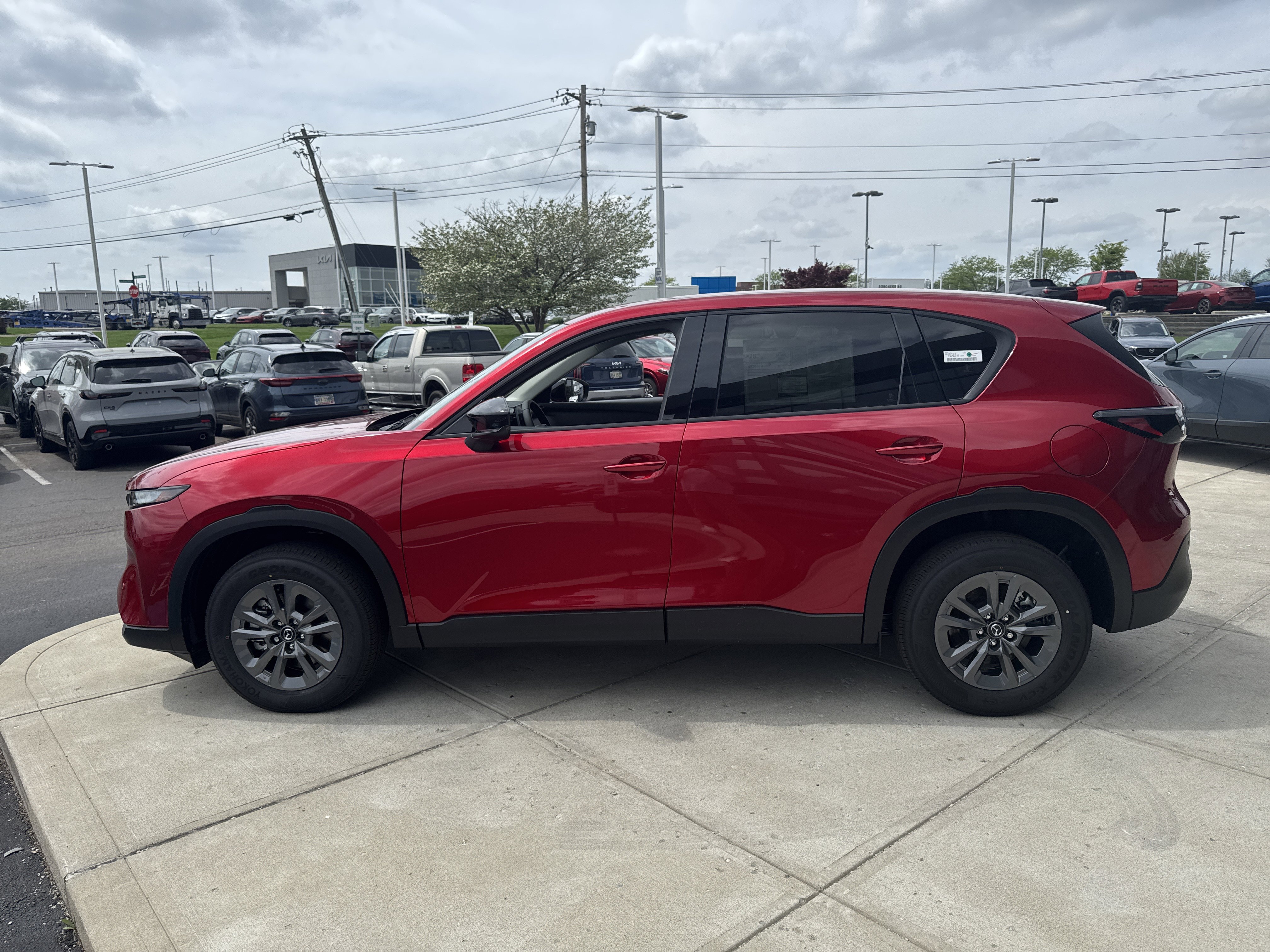 New 2026 MAZDA CX-5 Select AWD/4WD image 3