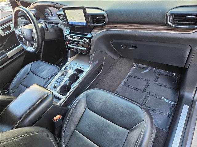 Used 2023 Ford Explorer Limited image 21