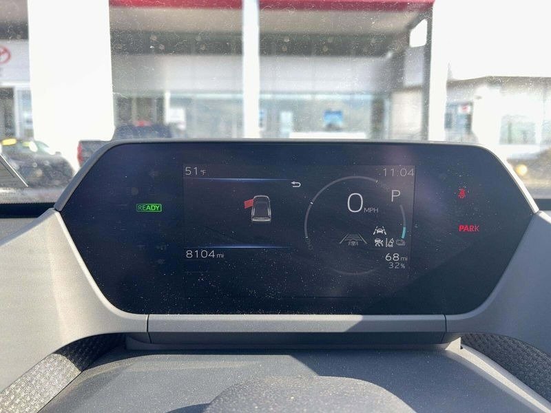 Used 2023 Toyota bZ4X Limited image 13