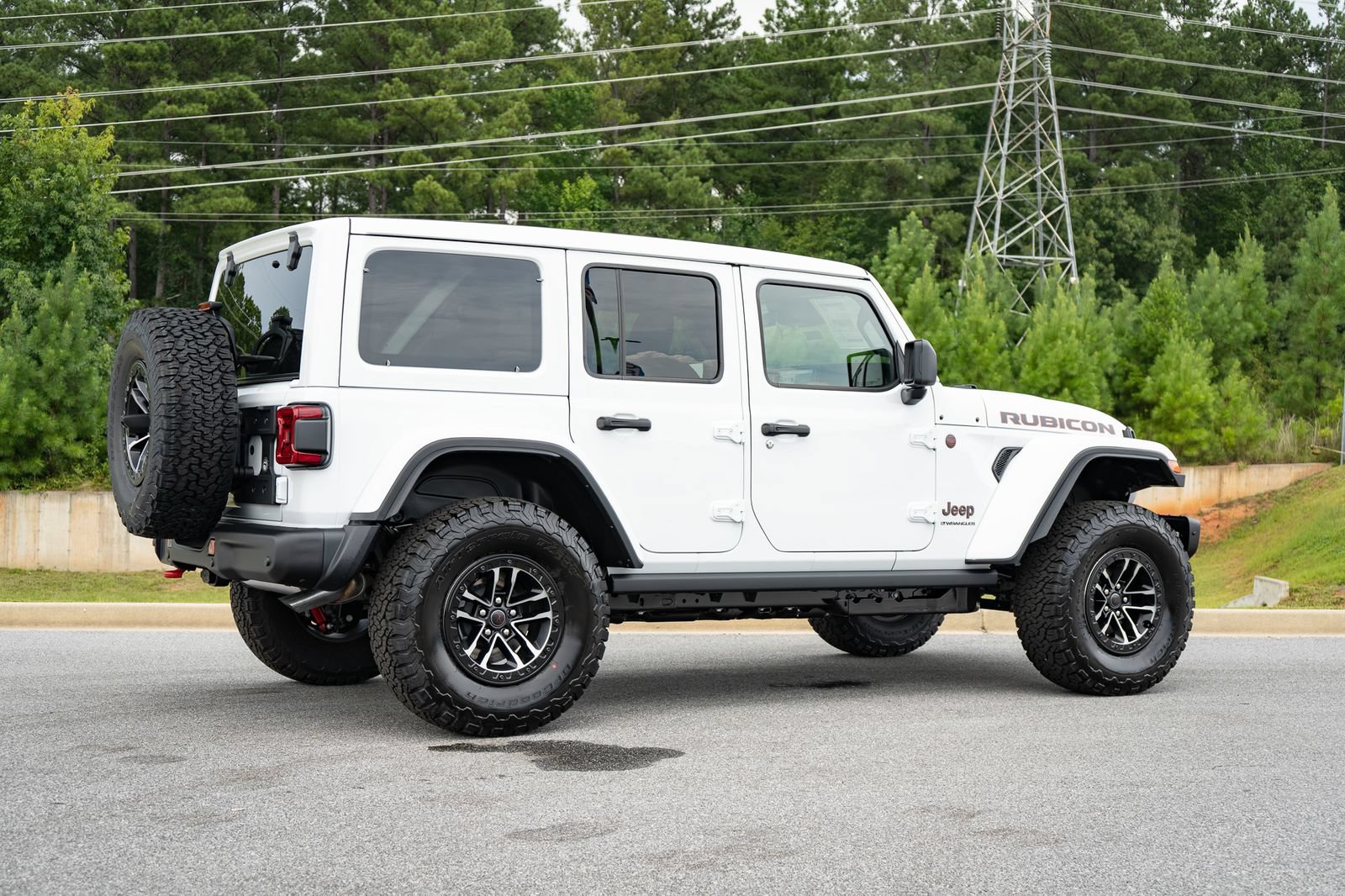 New 2026 Jeep Wrangler Unlimited Rubicon AWD/4WD image 21