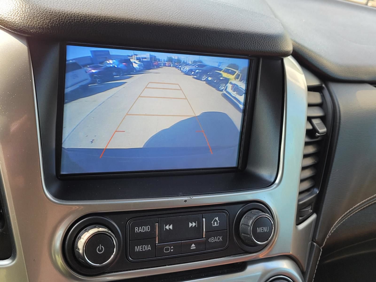 Used 2019 Chevrolet Suburban Premier w/ Premier Plus Edition RWD image 30