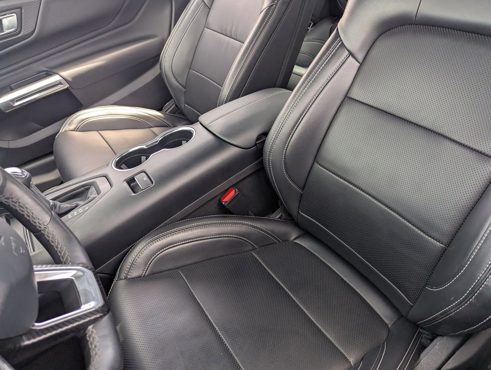 Certified 2024 Ford Mustang Premium RWD image 15