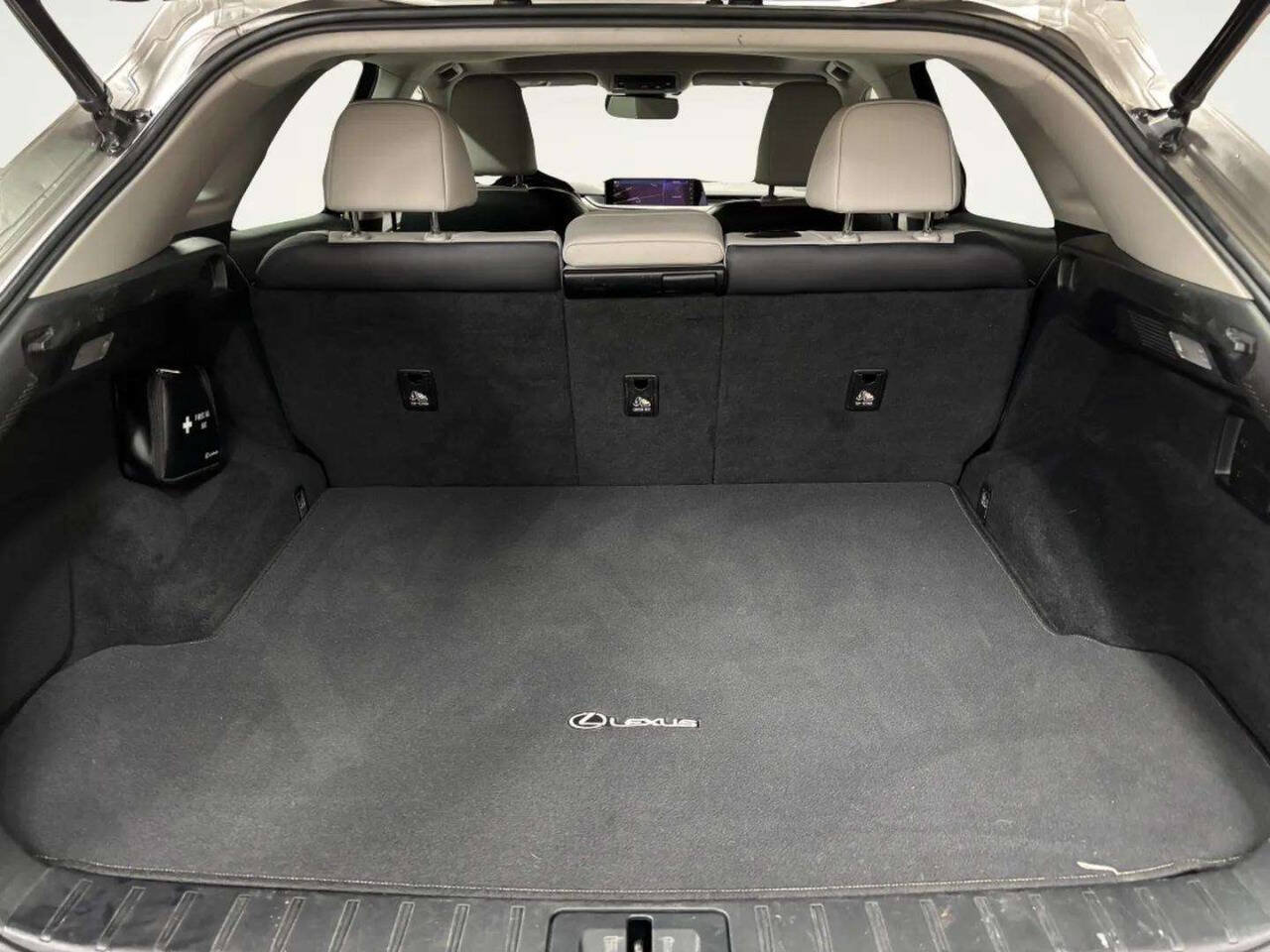 Used 2017 Lexus RX 350 FWD w/ Premium Package image 6