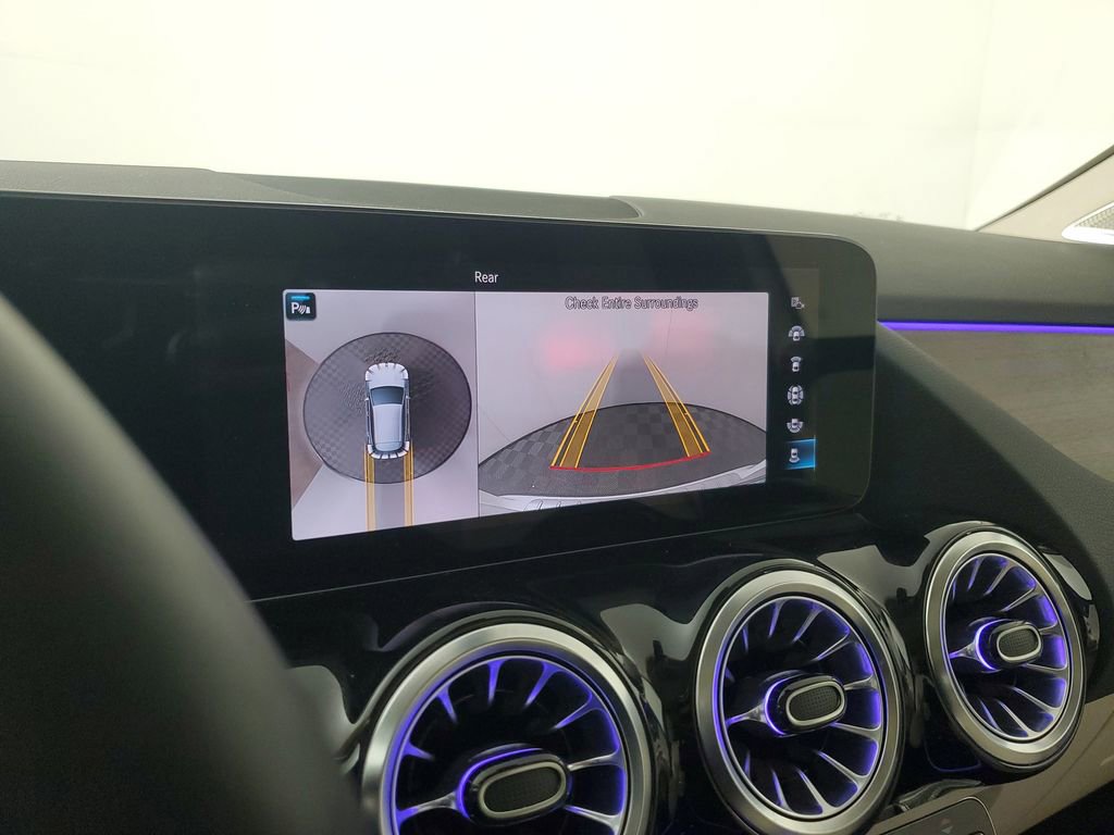 Used 2023 Mercedes-Benz GLA 250 image 28