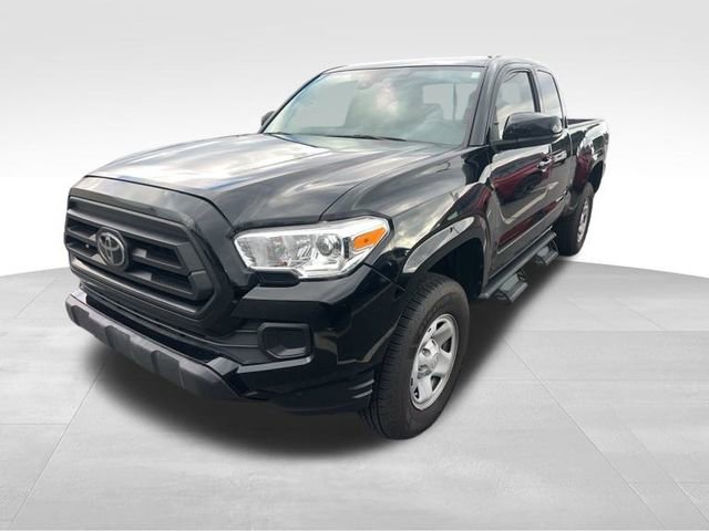 Used 2023 Toyota Tacoma SR image 5