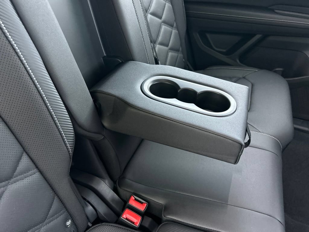 New 2026 Volkswagen Atlas Cross Sport SE FWD image 48