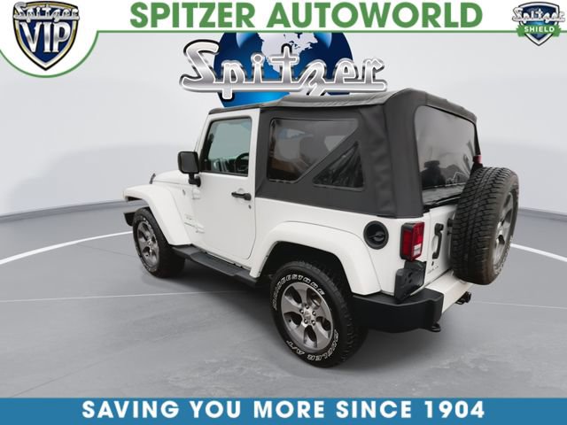 Used 2016 Jeep Wrangler Sahara w/ Connectivity Group AWD/4WD image 7