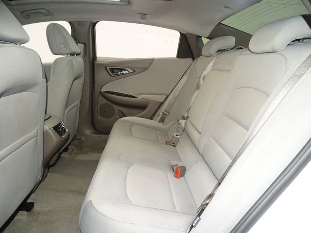 Used 2022 Chevrolet Malibu LT image 13