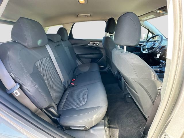 Used 2024 Kia Sportage LX image 26