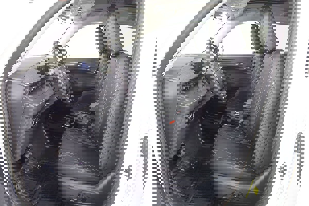 Used 2024 Ford Mustang Mach-E Premium image 12