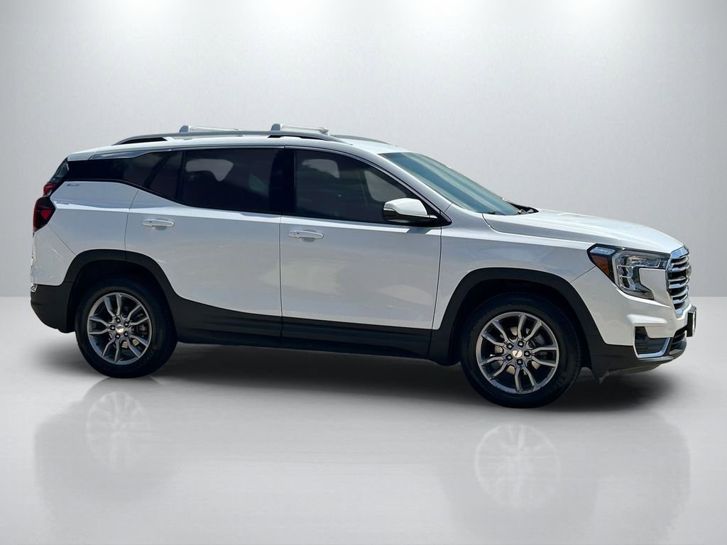 Used 2022 GMC Terrain SLT image 4