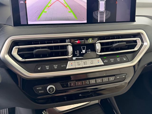 Used 2024 BMW X3 xDrive30i w/ Premium Package image 29