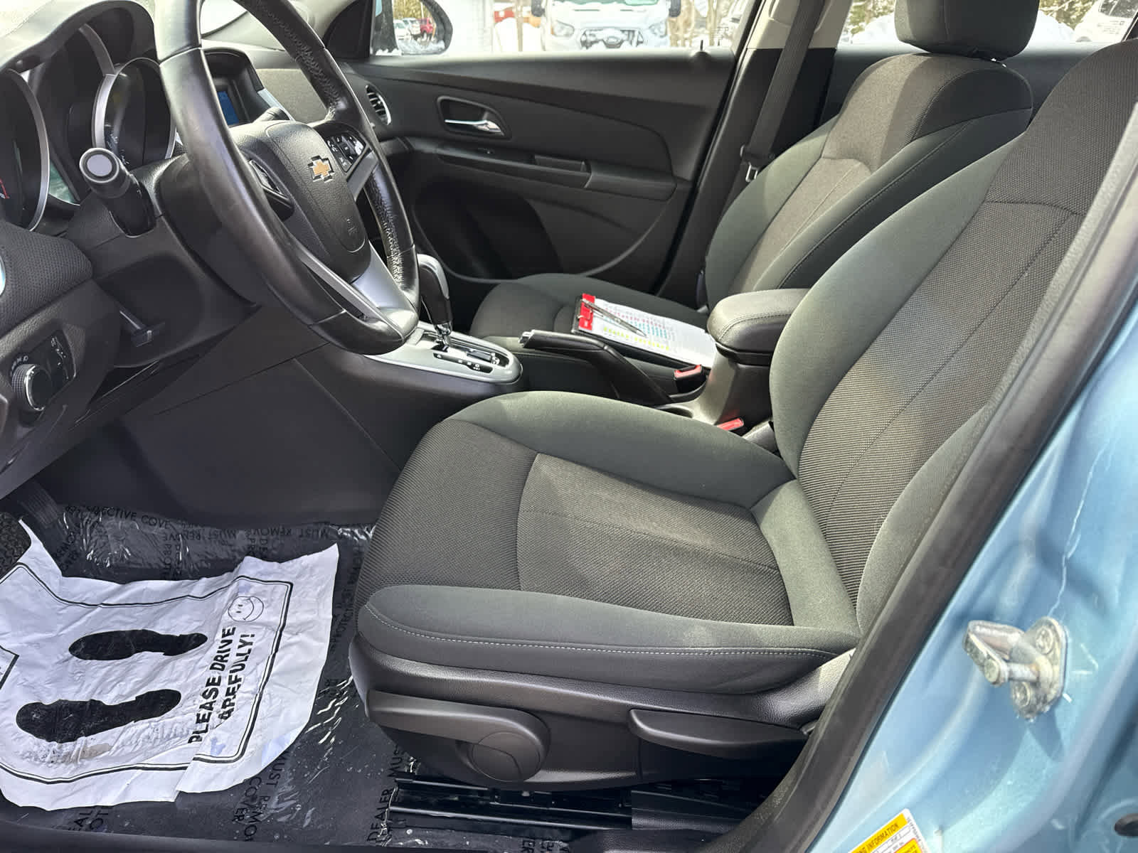 Used 2011 Chevrolet Cruze LT FWD image 11