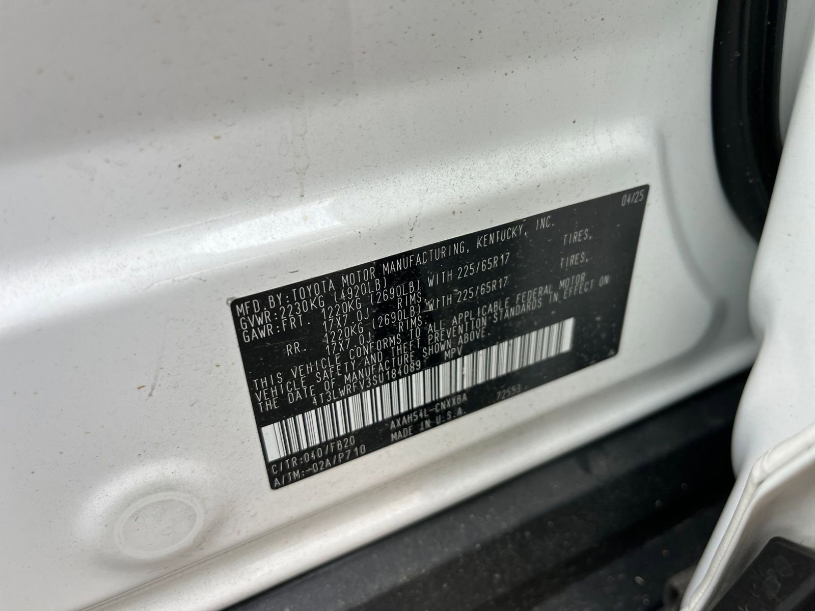 Used 2025 Toyota RAV4 LE image 28