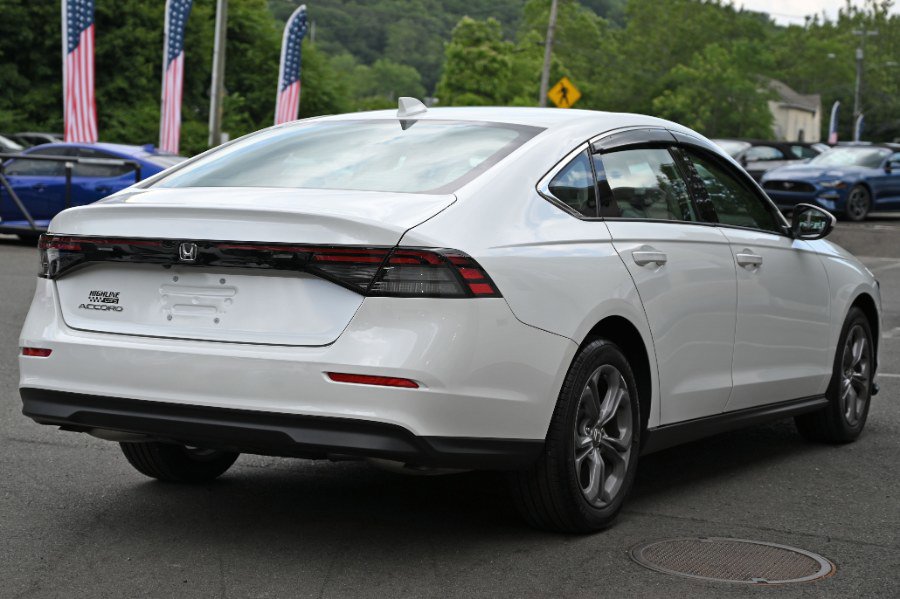 Used 2024 Honda Accord EX image 6