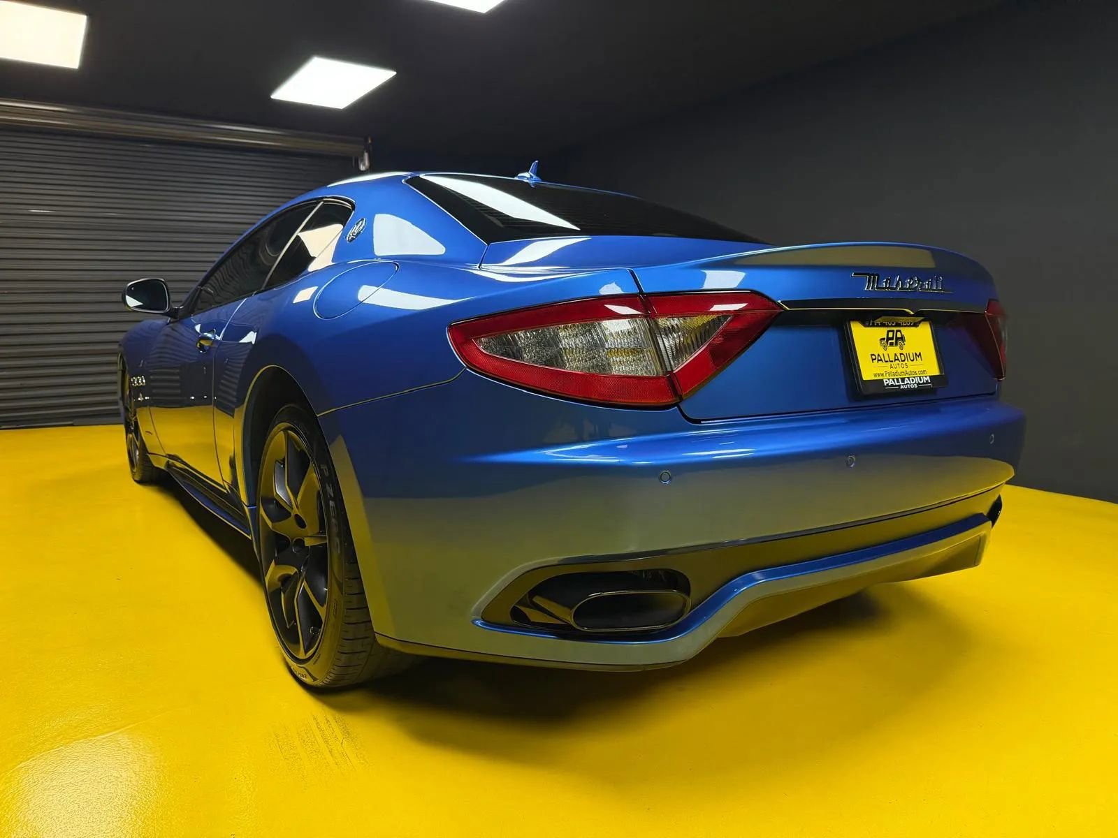 Used 2013 Maserati GranTurismo MC RWD image 4