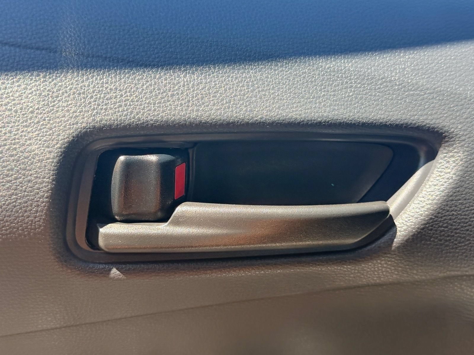 Used 2024 Toyota Corolla LE FWD image 18