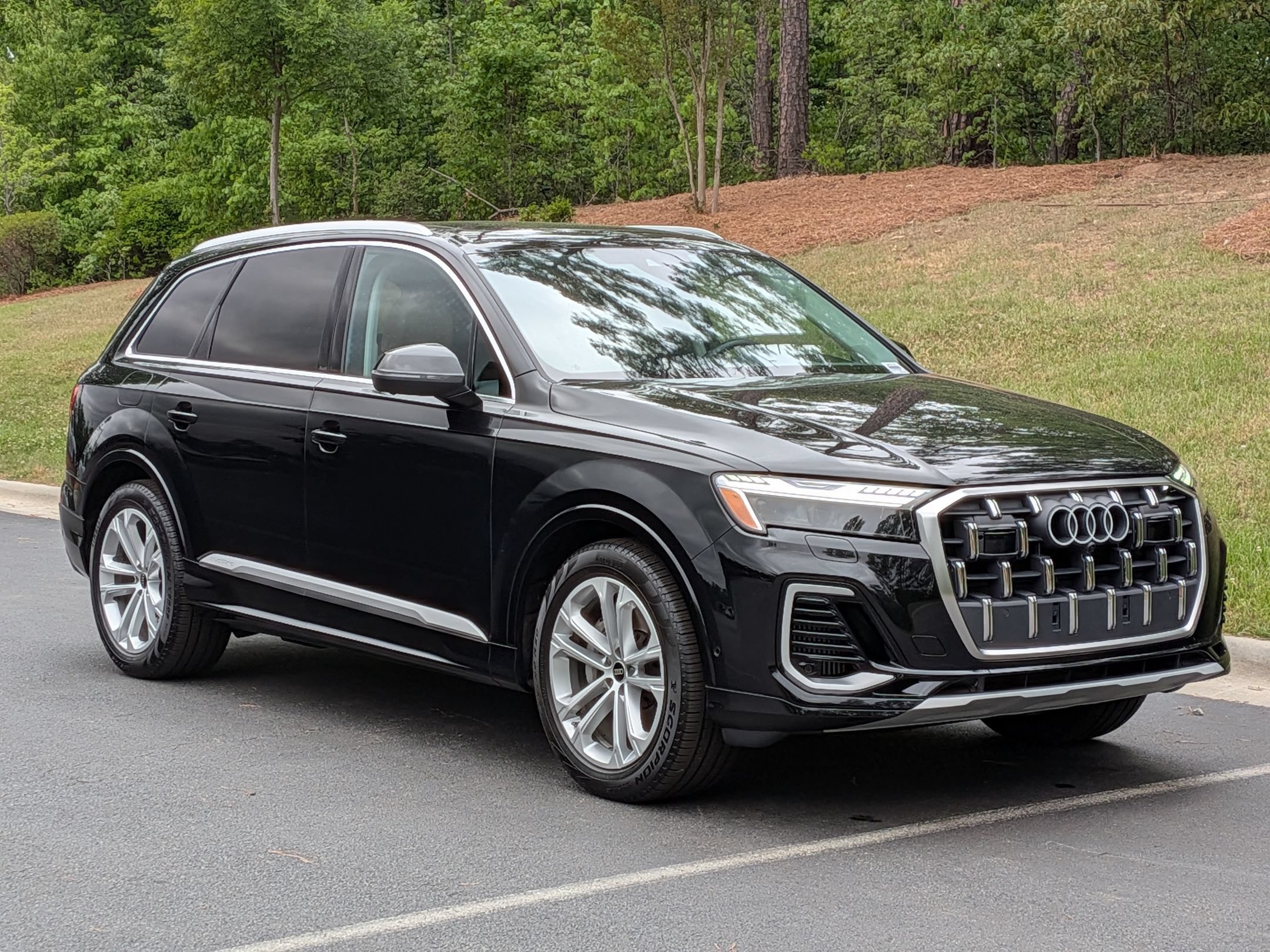 Used 2025 Audi Q7 3.0T Prestige AWD/4WD image 34