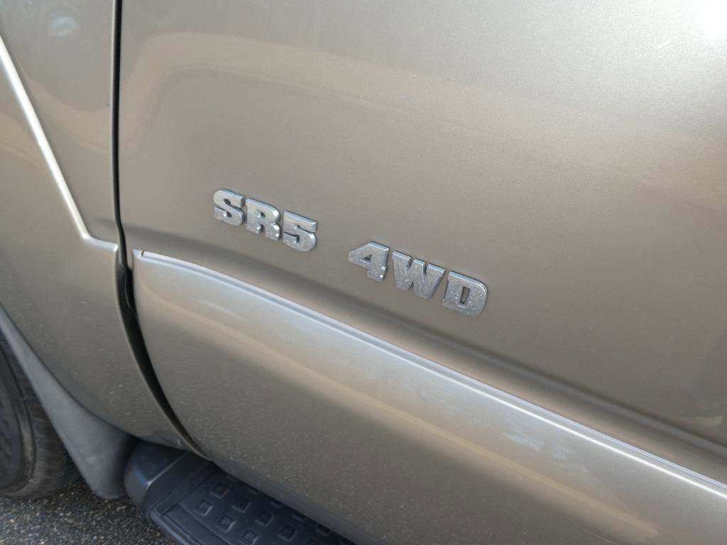 Used 2009 Toyota 4Runner SR5 image 16