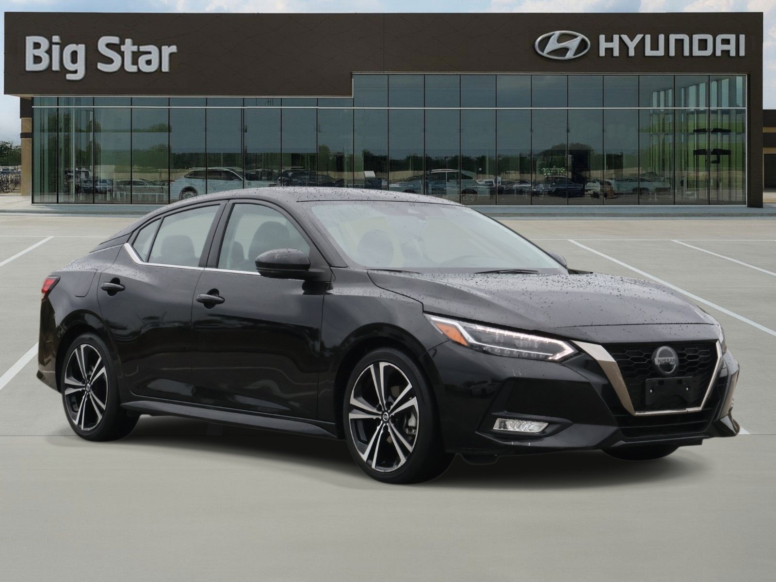 Used 2023 Nissan Sentra SR w/ SR Premium Package FWD image 5
