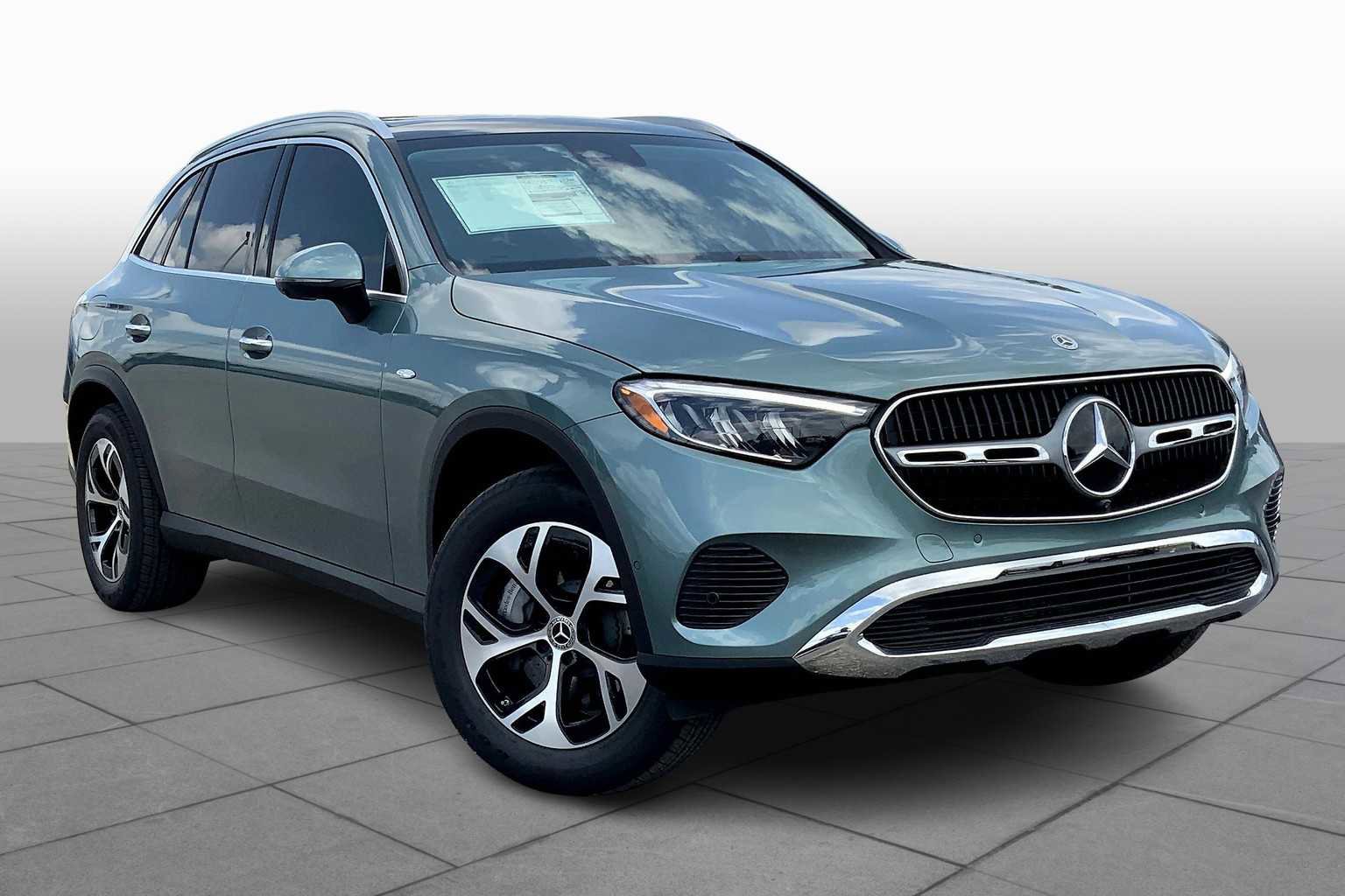 New 2025 Mercedes-Benz C 300 C 300 image 2