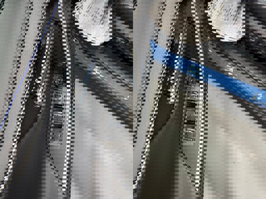 Used 2024 Toyota RAV4 XSE image 9