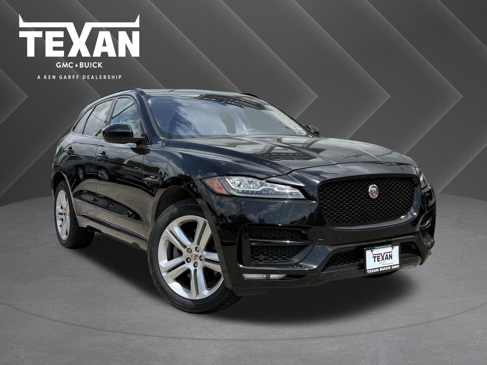 Used 2017 Jaguar F-PACE R-Sport image 1