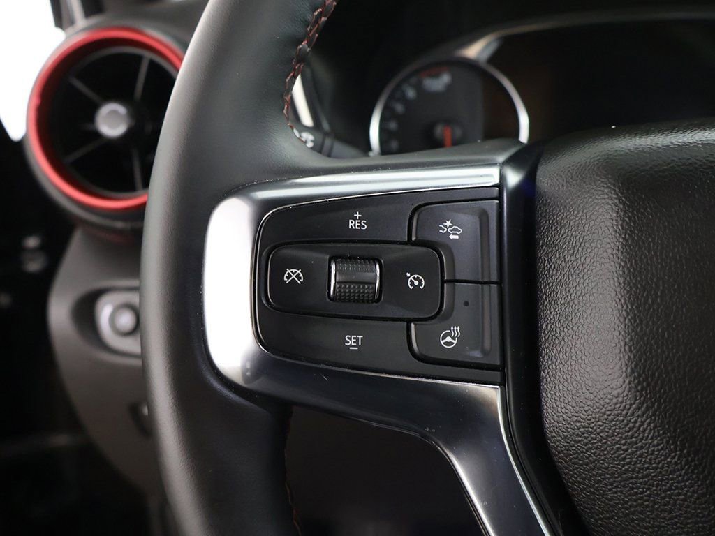 Used 2025 Chevrolet Blazer RS image 45