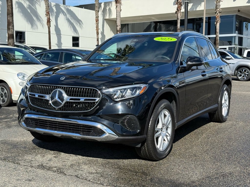 Certified 2025 Mercedes-Benz GLC 300 image 9