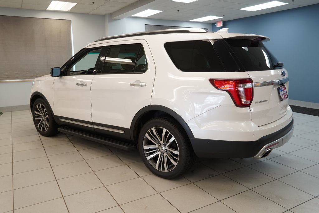 Used 2017 Ford Explorer Platinum image 8