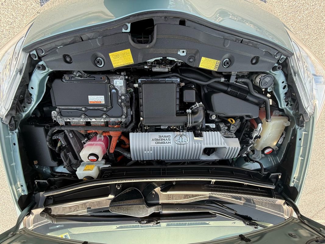 Used 2014 Toyota Prius Three image 23