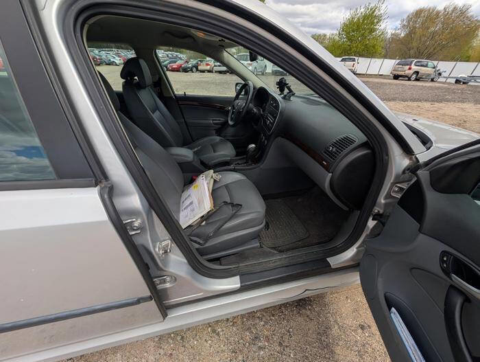 Used 2007 Saab 9-3 2.0T FWD image 29