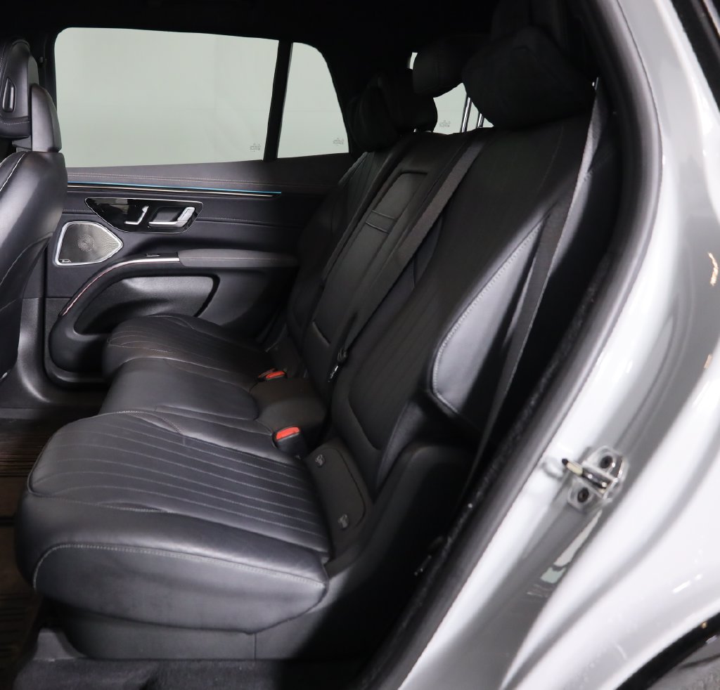 Used 2023 Mercedes-Benz EQS 580 4MATIC SUV image 47